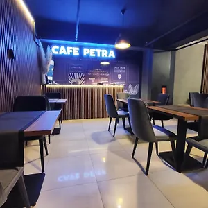 4* Отель Petra Tuzla